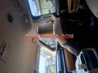 Cần bán xe Kia Carnival Luxury 2.2D năm 2021 màu Tím cực đẹp