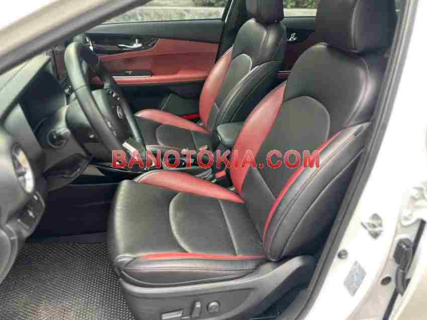 Bán Kia Cerato 2.0 AT Premium, màu Trắng, Máy xăng, 2021