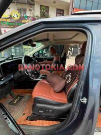 Cần bán gấp Kia Carnival Signature 2.2D đời 2022, màu Xanh