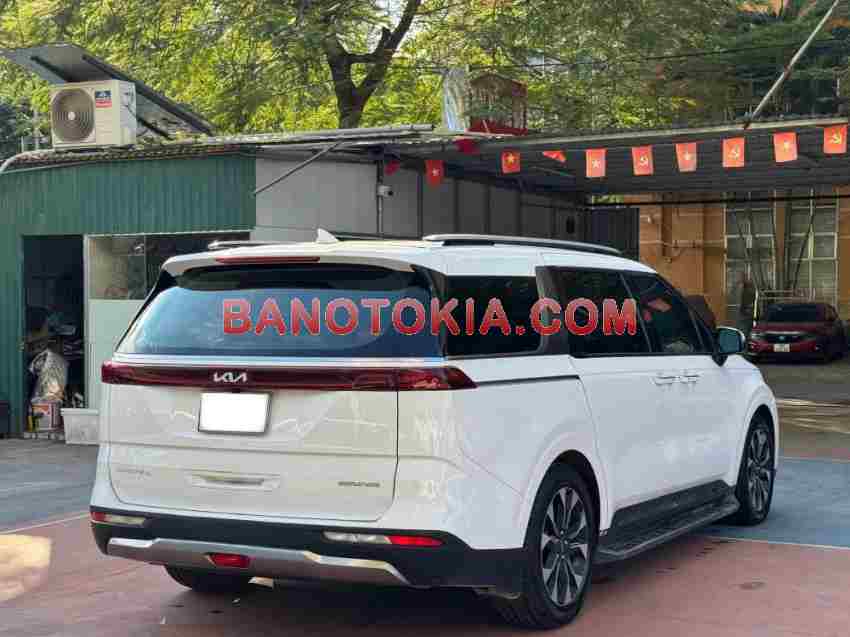 Kia Carnival Signature 2.2D năm 2021 cần bán