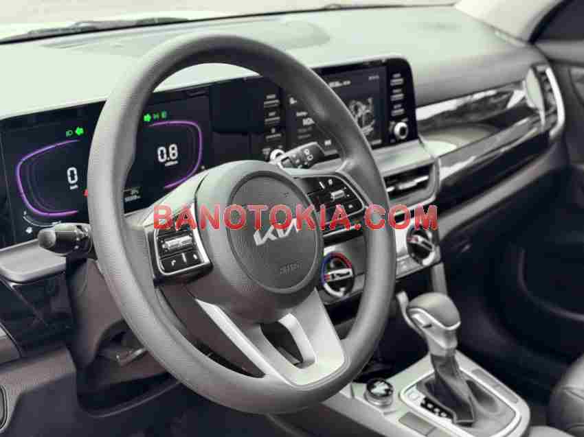 Cần bán gấp xe Kia Seltos 1.5 AT 2024 màu Trắng