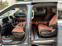 Cần bán Kia Carnival Signature 2.2D Máy dầu 2024 màu Xanh