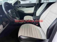 Cần bán gấp Kia Seltos Premium 1.4 AT đời 2021, màu Trắng