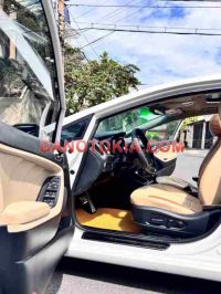 Cần bán gấp Kia Cerato 1.6 AT đời 2018, màu Trắng