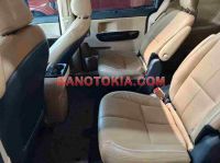 Xe Kia Sedona 2.2L DATH đời 2017 đẹp bán gấp